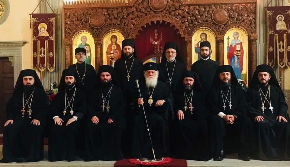 Грузинская православная Церковь. Грузинский священник. Грузины православные. Грузинское православное. Грузинская православная Церковь. Грузинский священник. Грузины православные.
