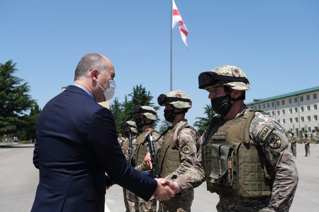 Оборона грузии. Минобороны Грузии. Georgian Military with Chritian Flag.