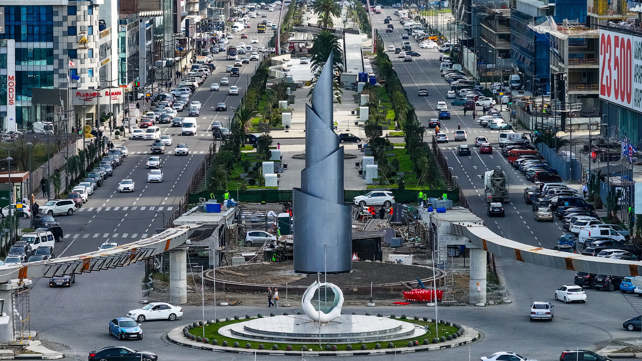 Ремонт «Аллеи героев» в Батуми завершится в ближайшее время