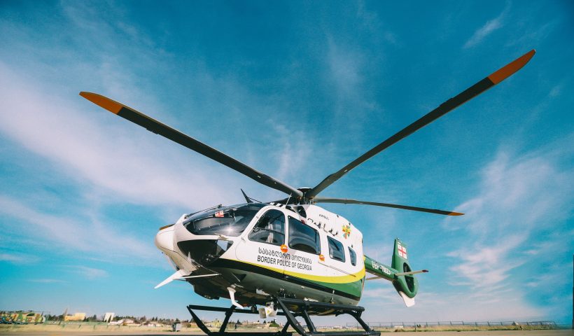 Новый спасательный вертолет пограничной полиции доставлен в Грузию из Германии