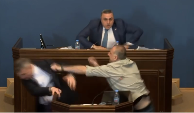 Бои в парламенте Грузии