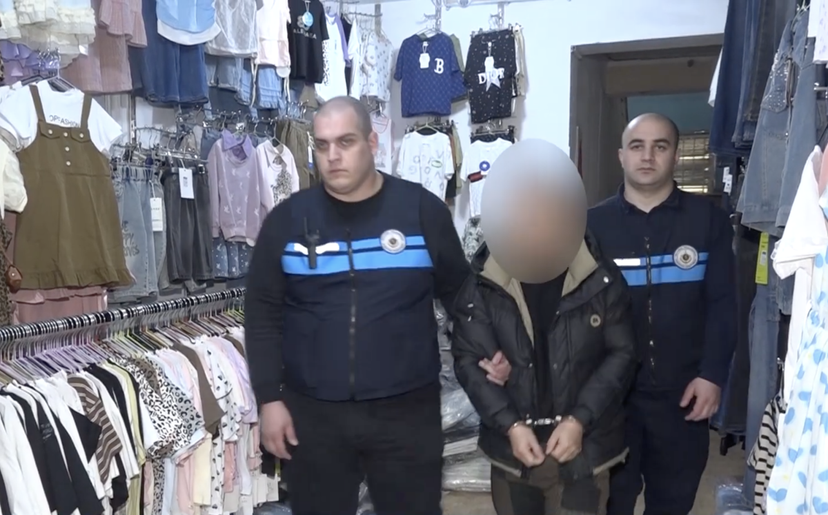 В Грузии более 40 иностранцев задержали по итогам рейдов против нелегальных мигрантов